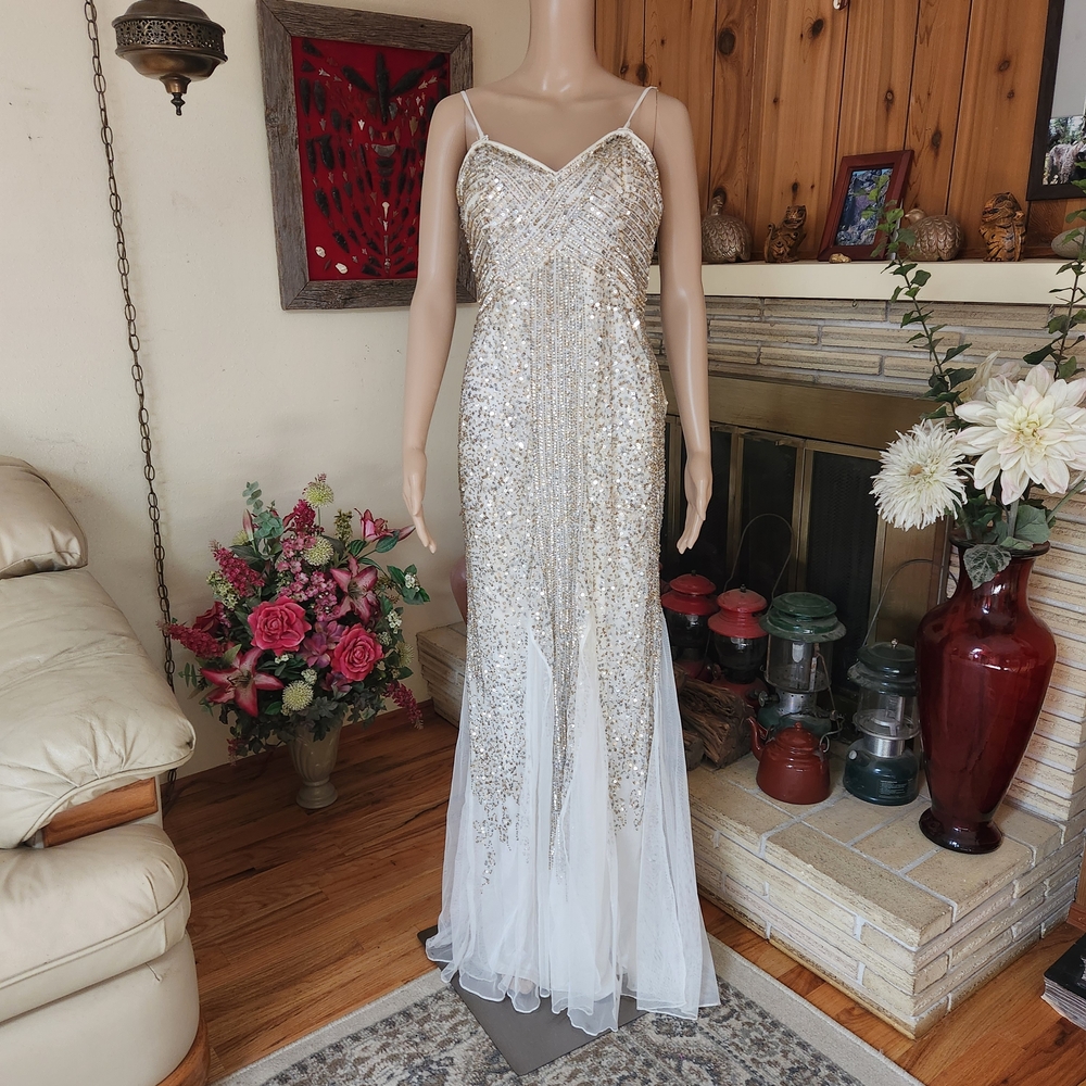 Hollywood Glam: Joanna Chen Sequin Gown